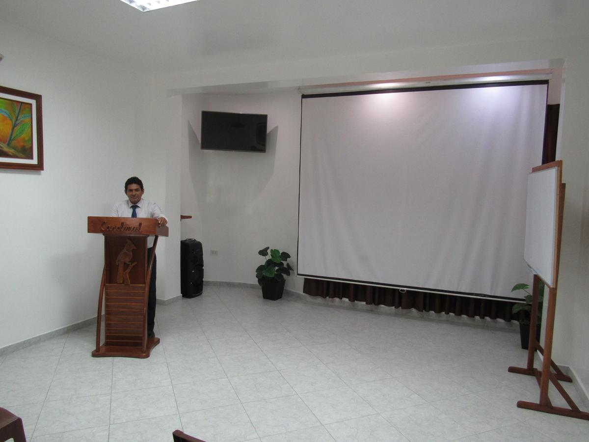 Alojamiento El Cardenal Iquitos Exterior foto